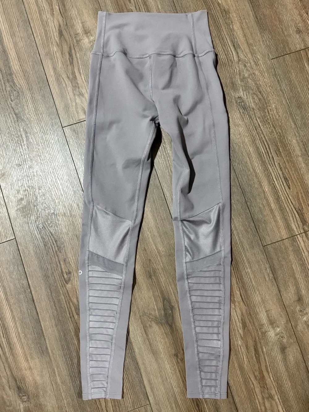 Alo Yoga High Rise Moto Leggings Purple Dusk Gray Alosoft XS Athletic Wear